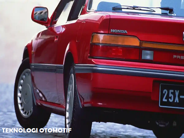 Mengenal Sistem Four Wheel Steering